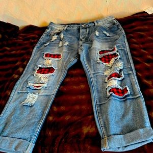 COPY - Extremely comfortable women’s jeans with red plaid patches